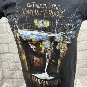 Walt Disney World Twilight Zone I Survived Tower of Terror T-shirt Small CBS